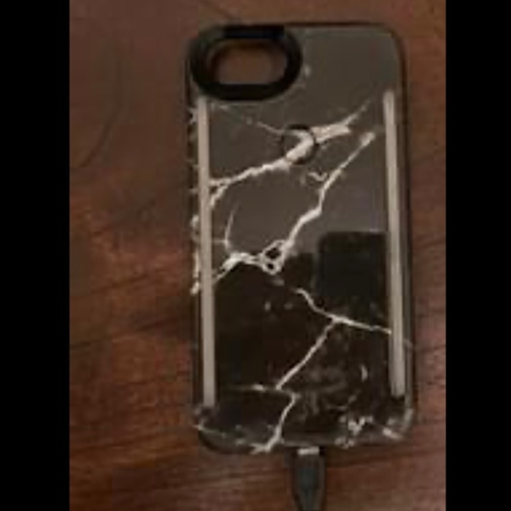 LuMee light up phone case with cord